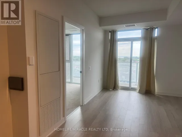 2782 BARTON STREET E, Hamilton (Riverdale), Ontario L8E2J8