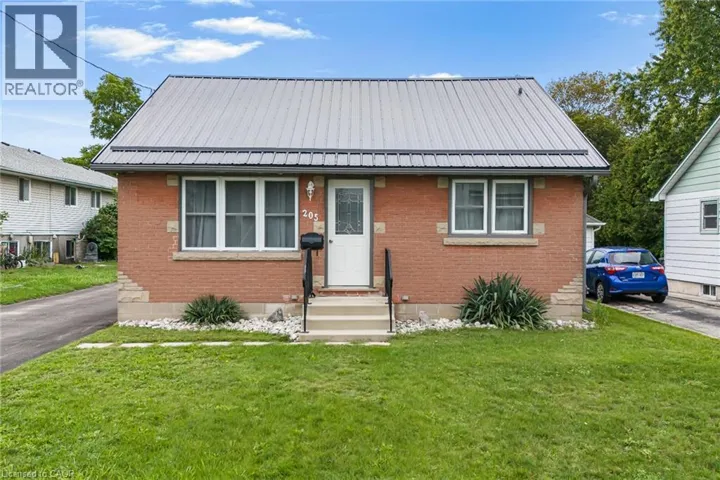 205 CRYSLER Street, Delhi, Ontario N4B1H9