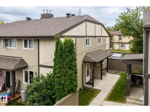 716 clareview RD NW, Edmonton, Alberta T5A4J7