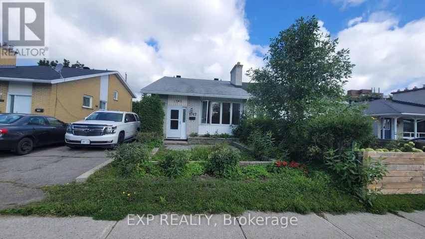 1747 HERON ROAD, Ottawa, Ontario K1V6A2