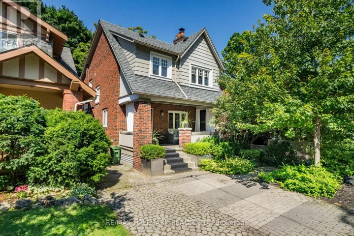 12 BINGHAM AVENUE, Toronto (The Beaches), Ontario M4E3P9