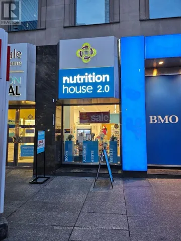 120 BLOOR STREET E, Toronto (Church-Yonge Corridor), Ontario N4W1B7