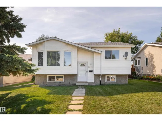 2512 46A ST NW, Edmonton, Alberta T6L3X8