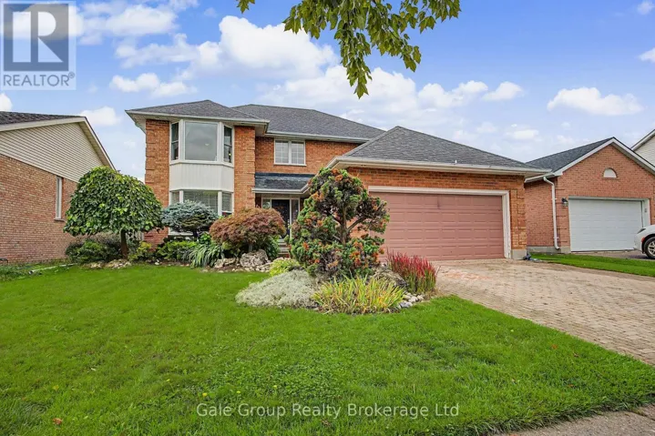 15 ORTONA STREET, Woodstock (Woodstock - North), Ontario N4T1M7