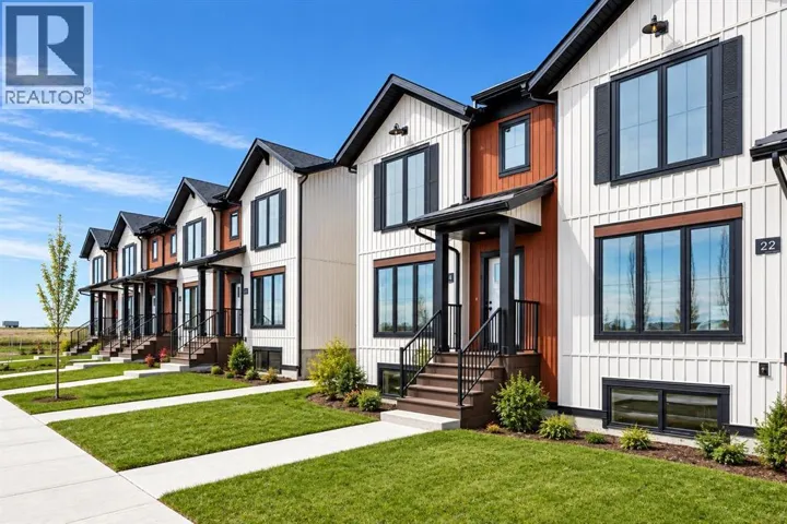 36 Station Drive, Sylvan Lake, Alberta T4S0W7