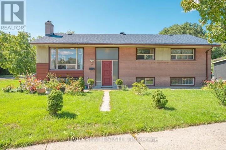 40 BARFORD ROAD, Toronto (Rexdale-Kipling), Ontario M9W4H4