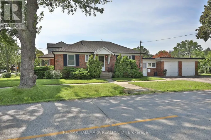 55 ATHOL AVENUE, Toronto (Stonegate-Queensway), Ontario M8Z2A6