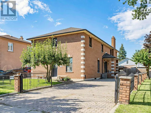 102 JUDSON STREET, Toronto (Mimico), Ontario M8Z1B1