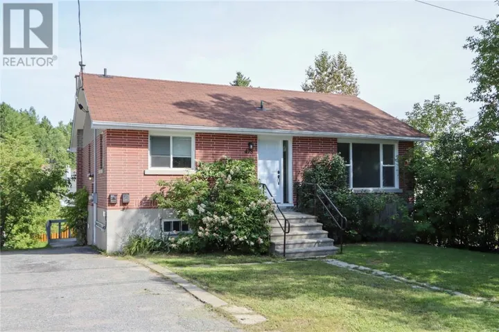 478 Ash Street, Sudbury, Ontario P3C2A4