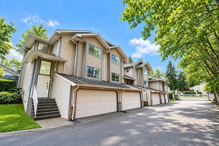 104 10538 153 STREET, Surrey, British Columbia V3R0G6