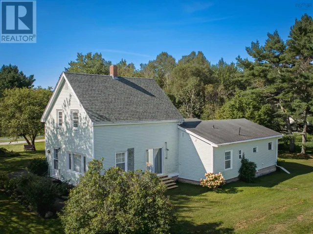 523 Old Trunk Road, Lantz, Nova Scotia B2S1T1