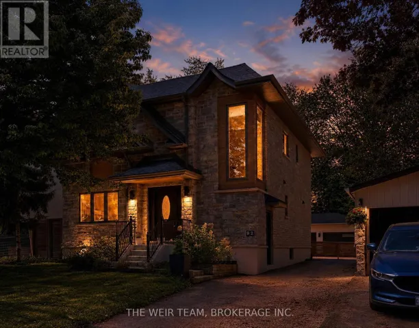 92 GRADWELL DRIVE, Toronto (Cliffcrest), Ontario M1M2N2