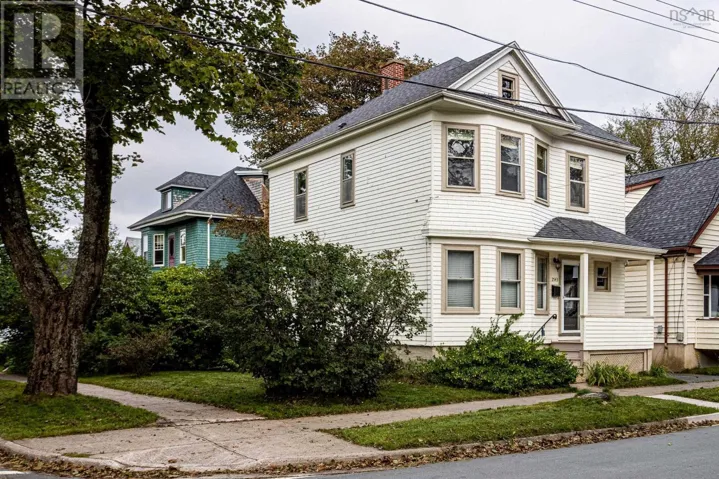 2543 Dublin Street, Halifax, Nova Scotia B3L3J4