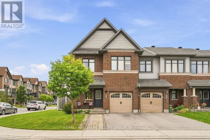 450 BRETTONWOOD RIDGE, Ottawa, Ontario K2T0L1