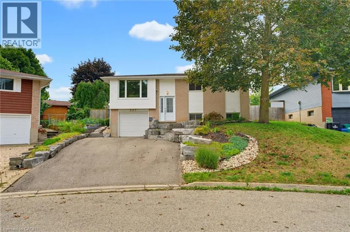 555 ELM RIDGE Place, Waterloo, Ontario N2L4P6
