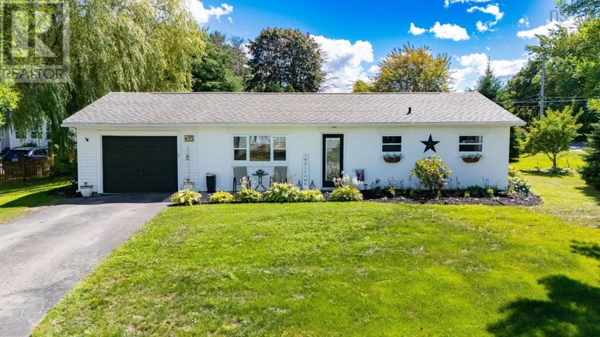 35 Pleasant Street, Wolfville, Nova Scotia B4P1M6