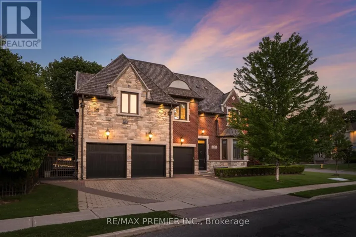 35 NORMANDALE CRESCENT, Toronto (St. Andrew-Windfields), Ontario M2P1M7