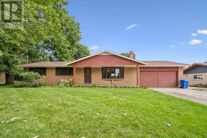 5 CUTHBERT STREET, Centre Wellington (Elora/Salem), Ontario N0B1S0