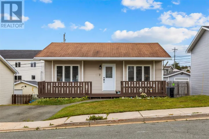 7 Flamingo Street, Paradise, Newfoundland & Labrador A1L2A5