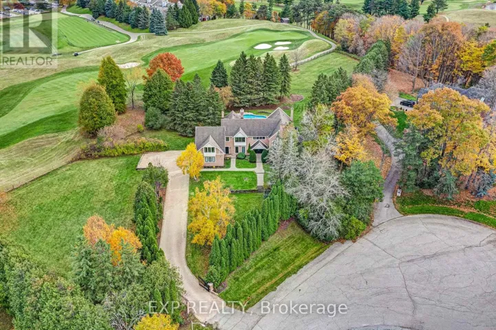 15 JARVIS AVENUE, Aurora (Aurora Estates), Ontario L4G6W8