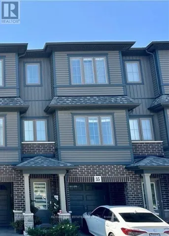 35 - 124 COMPASS TRAIL, Cambridge, Ontario N2E0E3