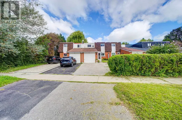 61 WIGGENS COURT, Toronto (Malvern), Ontario M1B1K3