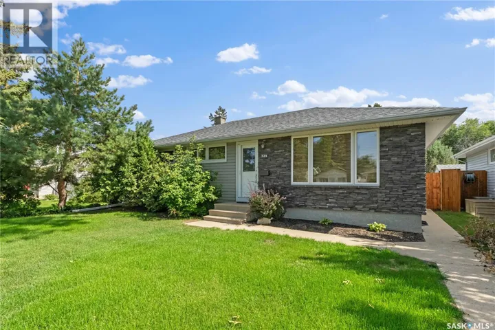 324 Y AVENUE N, Saskatoon, Saskatchewan S7L3K9