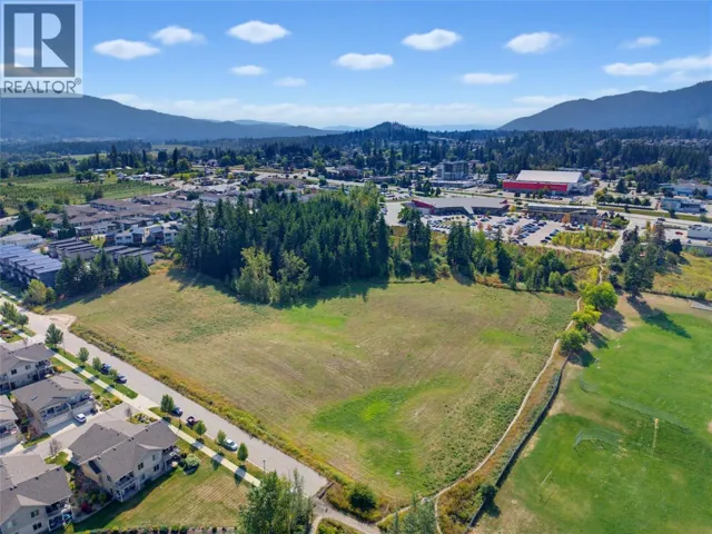 2690 & 2580 15 Avenue NE, Salmon Arm, British Columbia V1E2B6