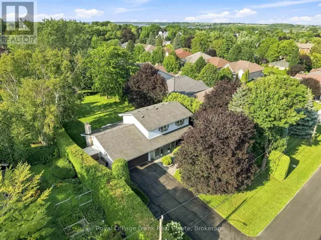 559 ALMA STREET, Scugog (Port Perry), Ontario L9L1C9