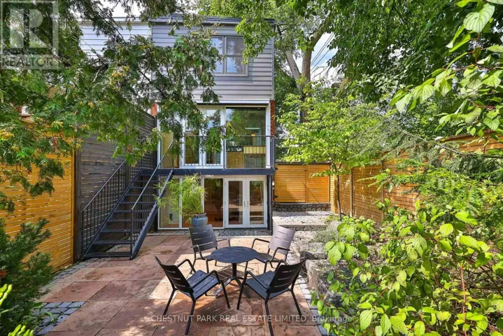 211 SNOWDON AVENUE, Toronto (Lawrence Park North), Ontario M4N2B4