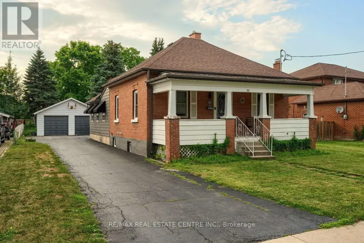 33 MILES STREET, Milton (OM Old Milton), Ontario L9T1E5