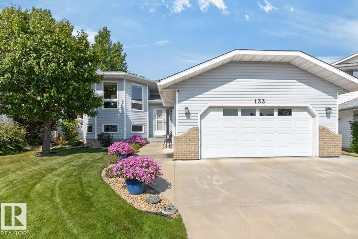 133 MEADOWVIEW DR, Sherwood Park, Alberta T8H1P8