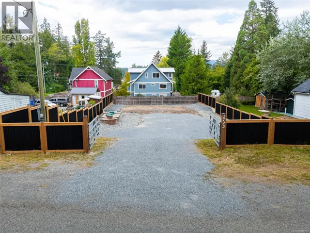 2722 Gibson Pl, Shawnigan Lake, British Columbia V0R2W0