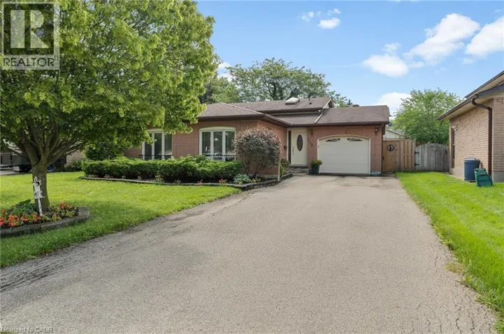128 MELISSA Crescent, Welland, Ontario L3C6N9