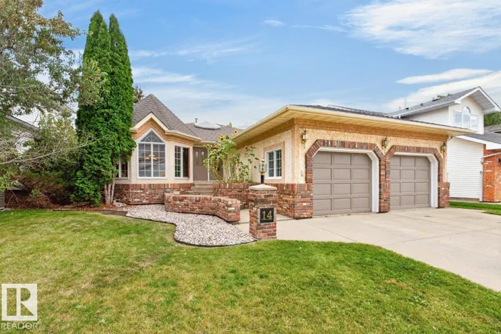14 NEWPORT DR, Sherwood Park, Alberta T8A5L3