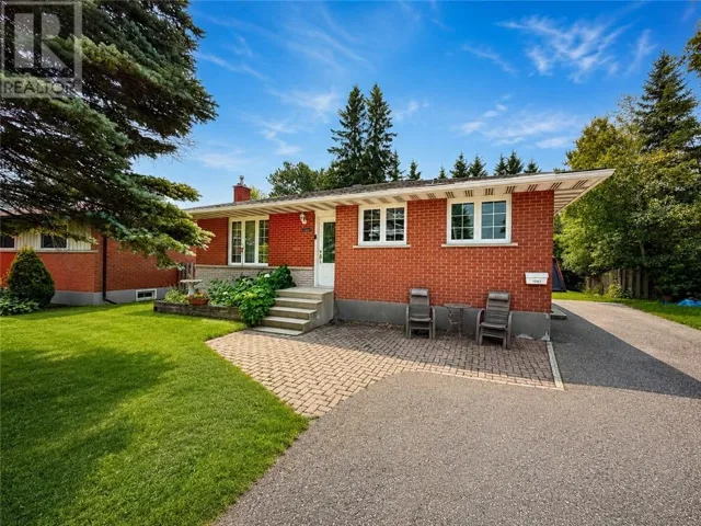 1287 Lillian Boulevard, Greater Sudbury, Ontario P3A2R9