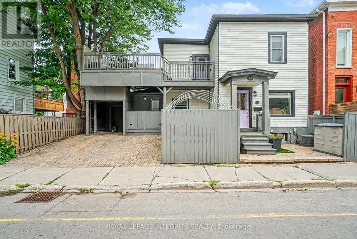 9 HOLMWOOD AVENUE, Ottawa, Ontario K1S2N9