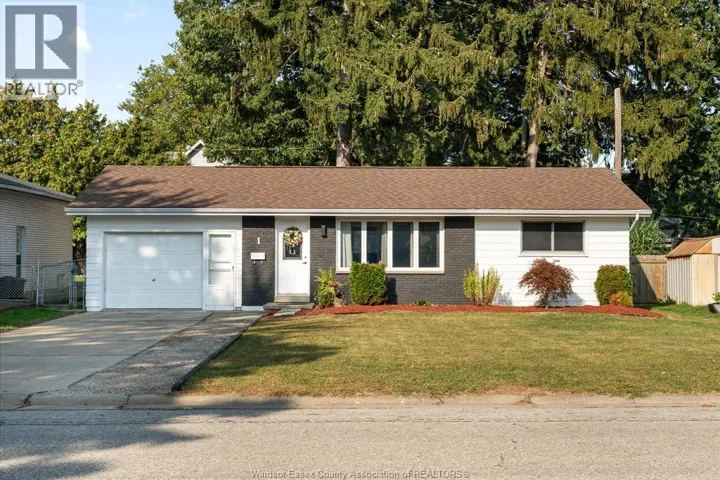 1 LONGFIELD LANE, Leamington, Ontario N8H2R8