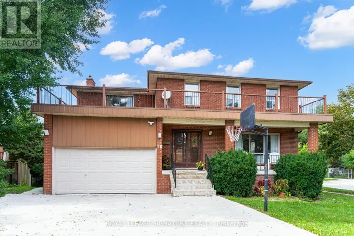 18 PARRAVANO COURT, Toronto (Willowdale West), Ontario M2R3S8
