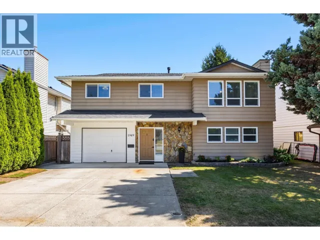 1949 TAYLOR STREET, Port Coquitlam, British Columbia V3C4M1