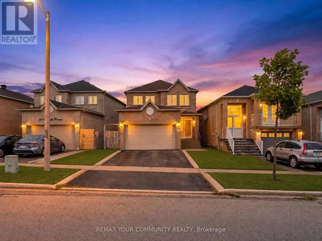 129 COLOMBO CRESCENT, Vaughan (Maple), Ontario L6A2T9