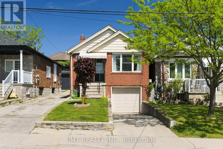 25 RONALD AVENUE, Toronto (Briar Hill-Belgravia), Ontario M6E4M5