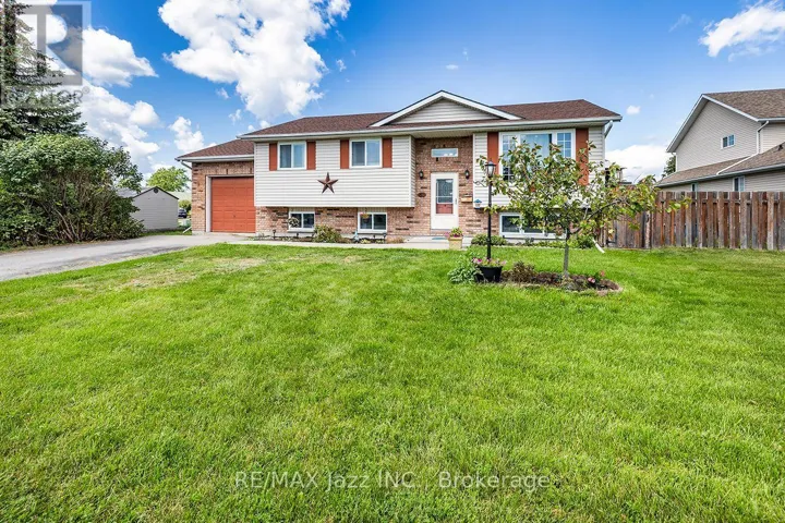 24 GLENN DRIVE, Quinte West (Trenton Ward), Ontario K8V6E3