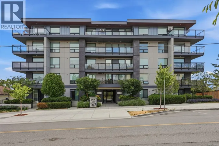 104 119 Haliburton St, Nanaimo, British Columbia V9R4V8