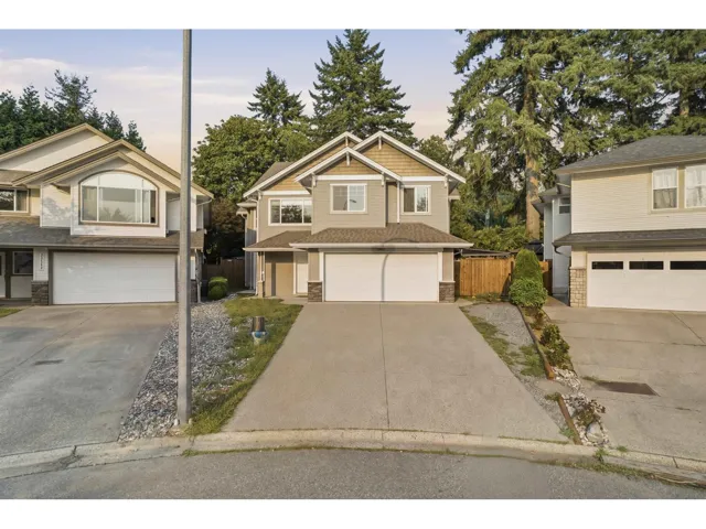 33883 HOLLISTER PLACE, Mission, British Columbia V2V7P6