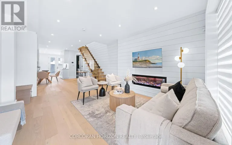 225 CHRISTIE STREET, Toronto (Annex), Ontario M6G3B5
