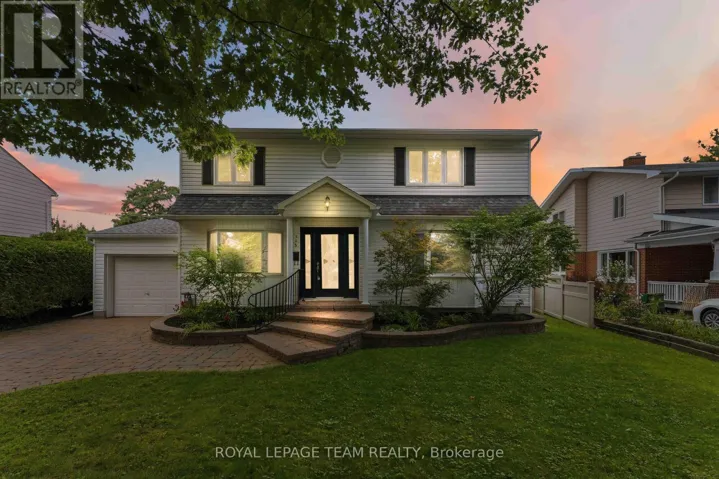 115 MOUNTBATTEN AVENUE, Ottawa, Ontario K1H5V6