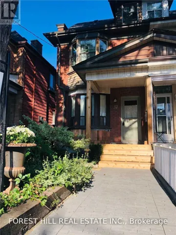 37 HENDRICK AVENUE, Toronto (Wychwood), Ontario M6G3S4