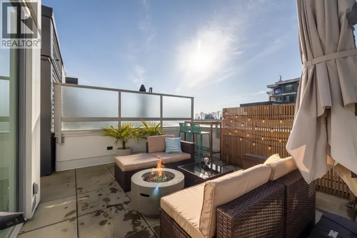 3 8693 OOLICHAN WAY, Vancouver, British Columbia V5S0G7