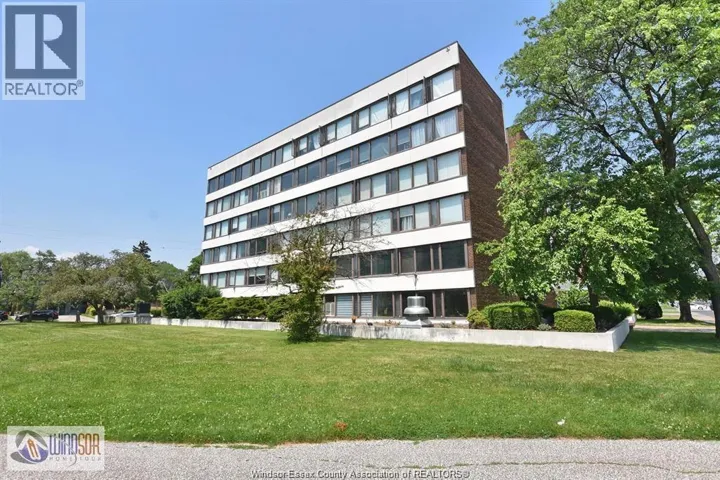 2144 PELISSIER Unit# 601, Windsor, Ontario N8X1N4